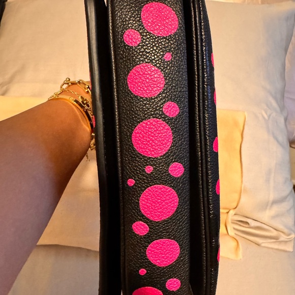 Louis Vuitton Black and Pink Crossbody Bag - Picture 10 of 16